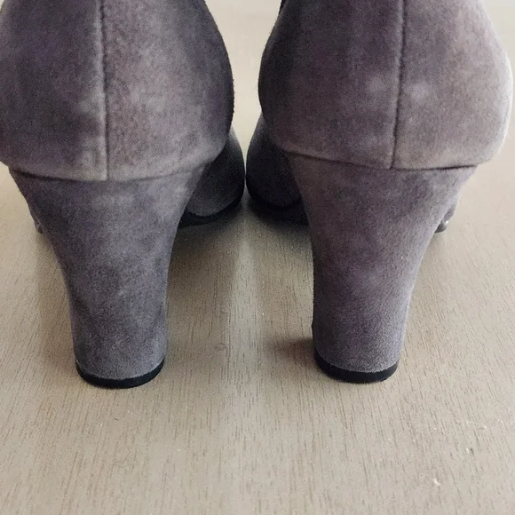 Aerosoles Aerolite Suede Boots - Picture 8 of 16